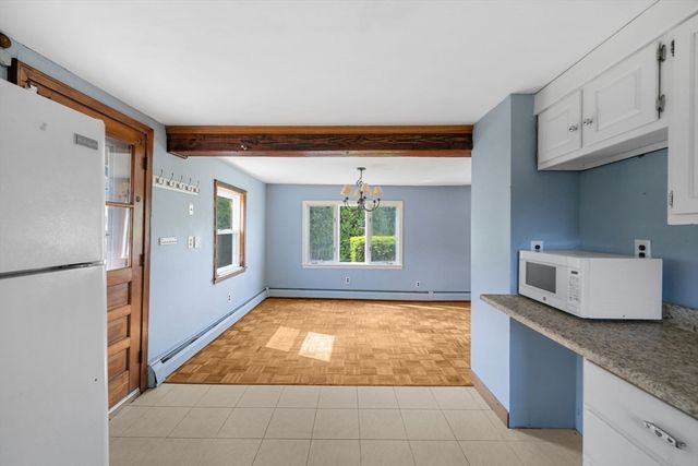 2 Circuit Ave, Hull, MA 02045