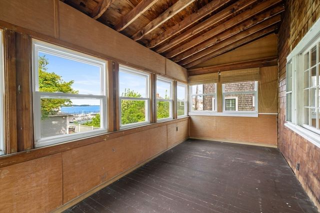 2 Circuit Ave, Hull, MA 02045