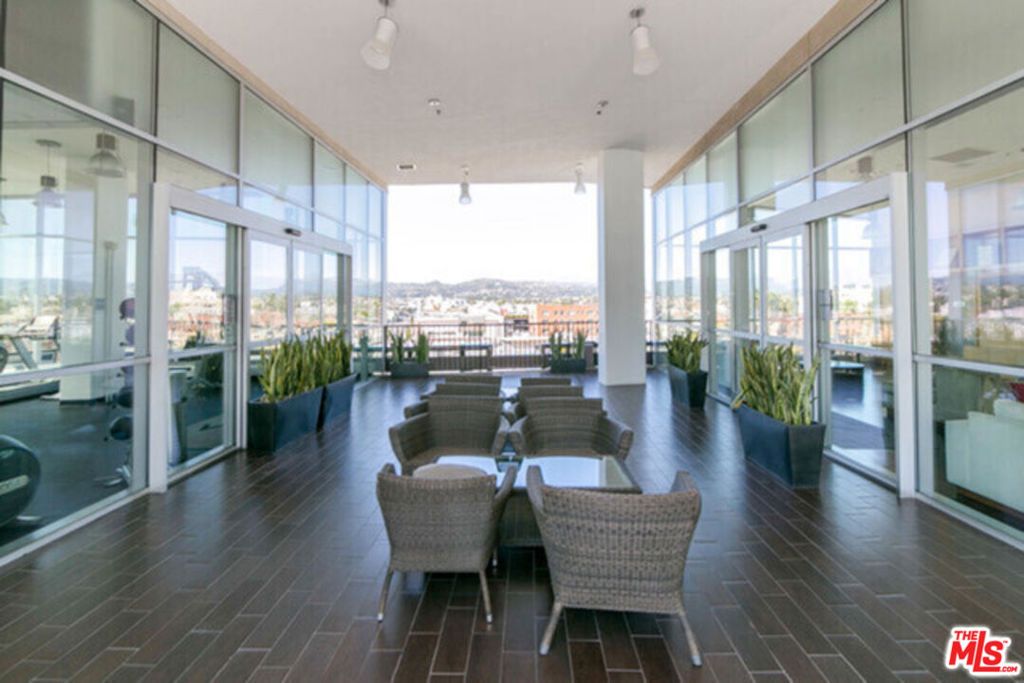 3785 Wilshire Boulevard 907, Los Angeles, CA 90010 — photo 4