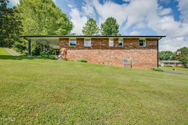 21495 Gale Avenue, Bristol, VA 24202