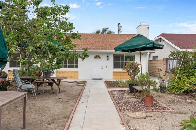 8161 Laurel Canyon, North Hollywood, CA 91605