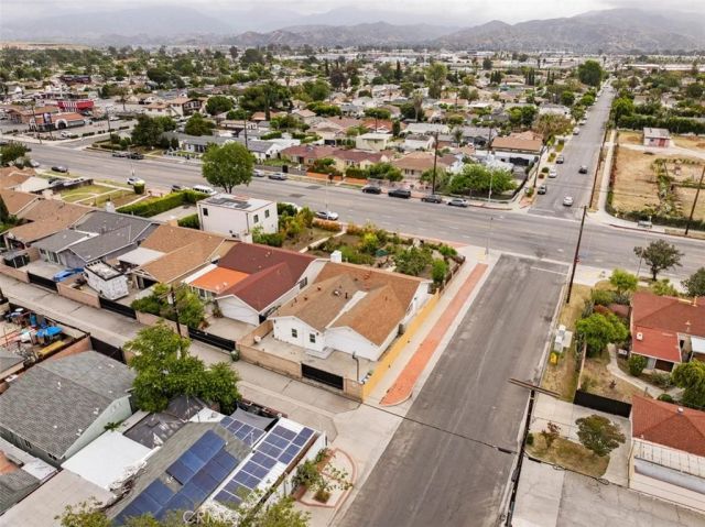 8161 Laurel Canyon, North Hollywood, CA 91605