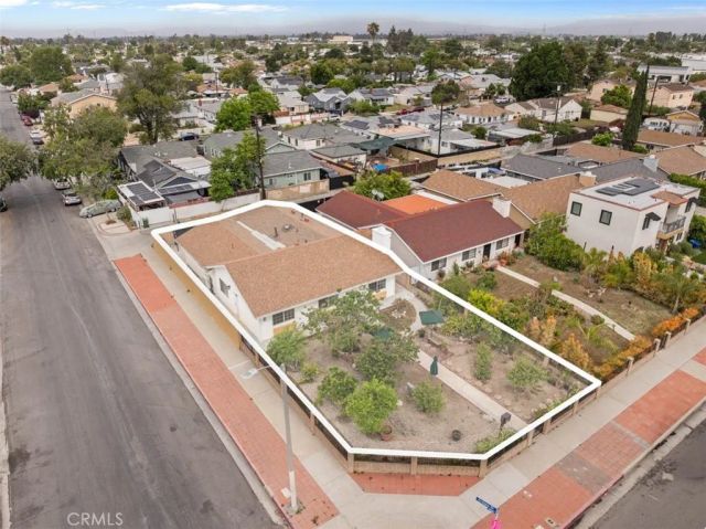 8161 Laurel Canyon, North Hollywood, CA 91605
