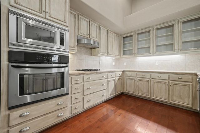 532 Oakridge Rd, Valley Springs, CA 95252