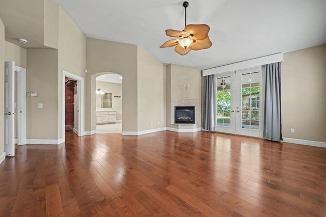 532 Oakridge Rd, Valley Springs, CA 95252