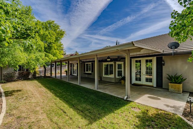 532 Oakridge Rd, Valley Springs, CA 95252