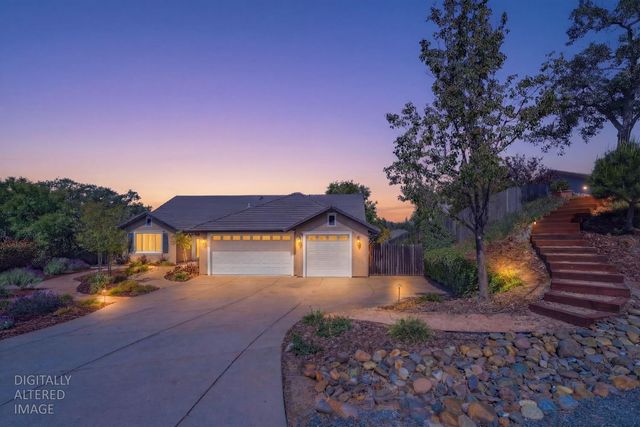 532 Oakridge Rd, Valley Springs, CA 95252