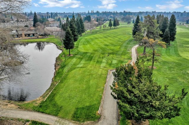 532 Oakridge Rd, Valley Springs, CA 95252