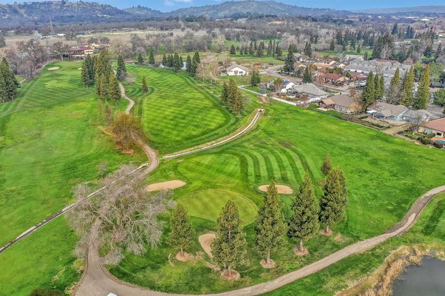 532 Oakridge Rd, Valley Springs, CA 95252