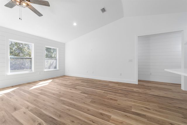 3740 Bluff Ln, St Augustine, FL 32086