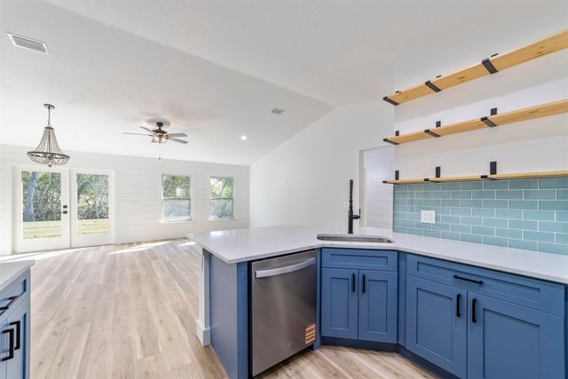 3740 Bluff Ln, St Augustine, FL 32086