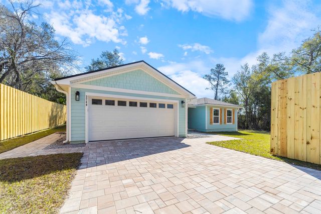3740 Bluff Ln, St Augustine, FL 32086