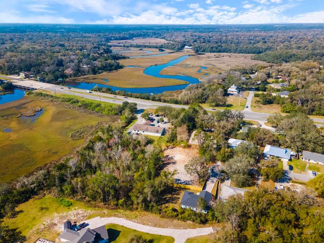 3740 Bluff Ln, St Augustine, FL 32086