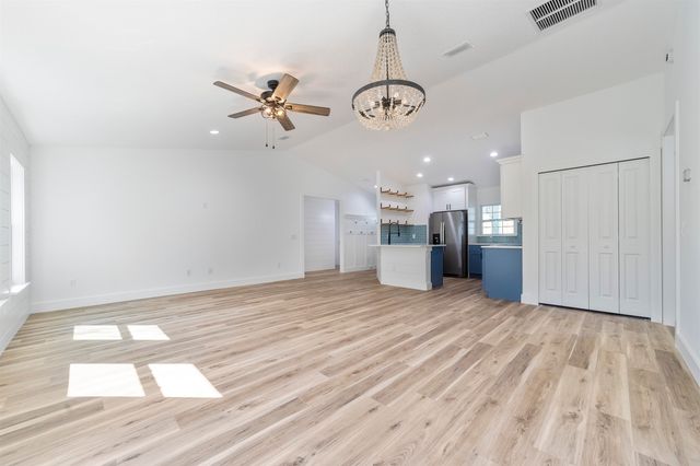 3740 Bluff Ln, St Augustine, FL 32086