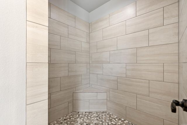 9714 Gunter Loop, Benton, AR 72019