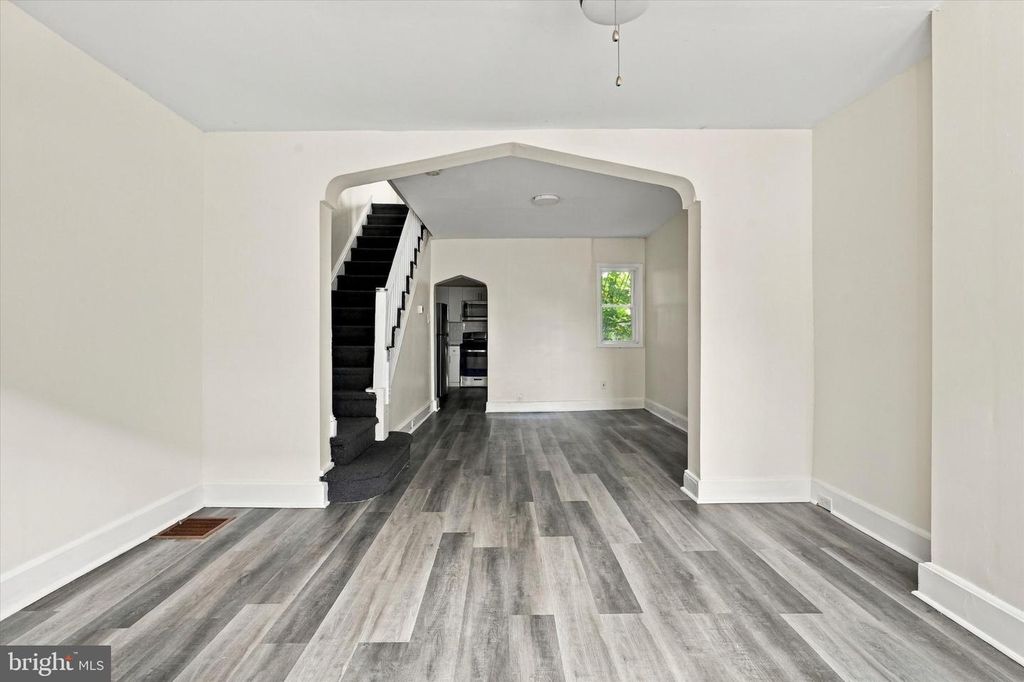 2135 E BIRCH ST, Philadelphia, PA 19134 — photo 3