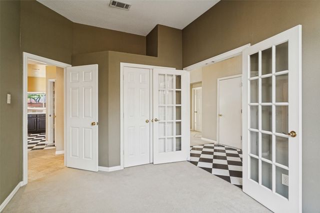 300 Black Rock Court, Irving, TX 75063