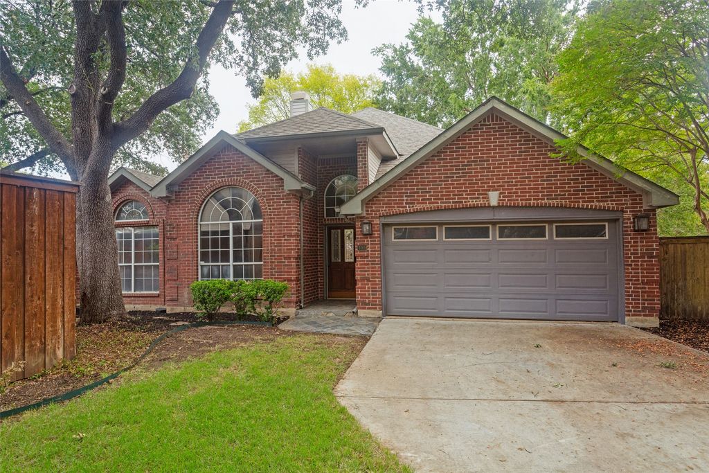 300 Black Rock Court, Irving, TX 75063 — exterior