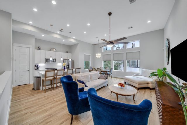 814 Thornton Road G, Houston, TX 77018