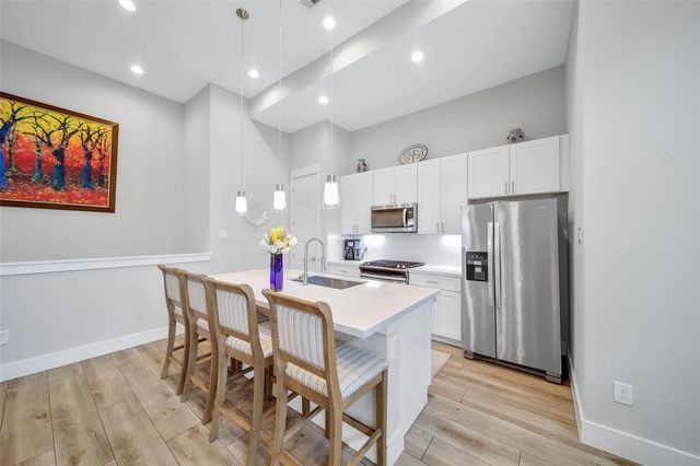 814 Thornton Road G, Houston, TX 77018