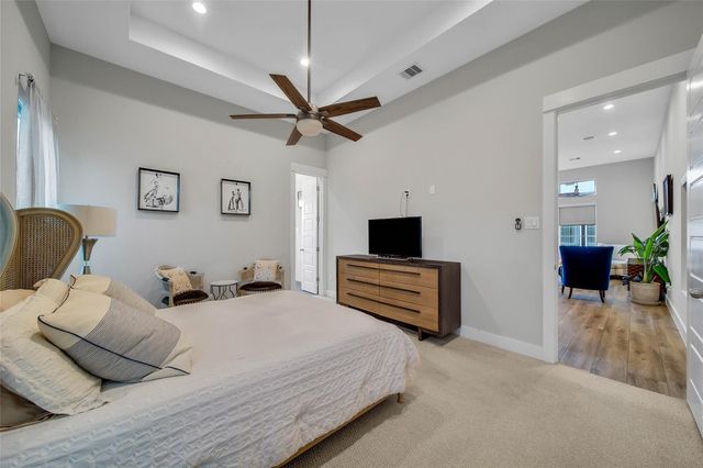 814 Thornton Road G, Houston, TX 77018