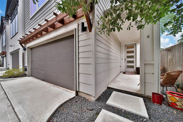 814 Thornton Road G, Houston, TX 77018