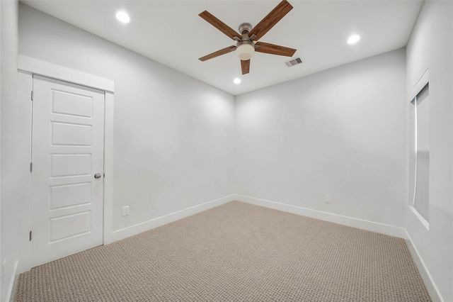 814 Thornton Road G, Houston, TX 77018