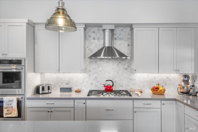 573 Misty Ct, Santa Rosa, CA 95403