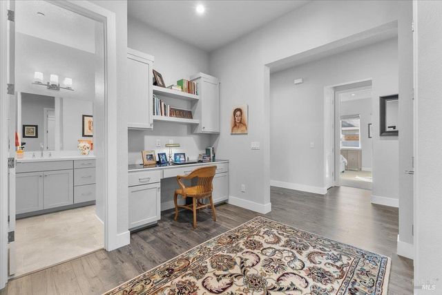 573 Misty Ct, Santa Rosa, CA 95403