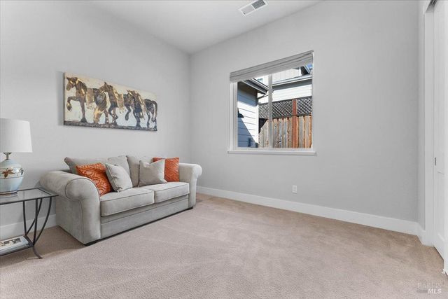 573 Misty Ct, Santa Rosa, CA 95403