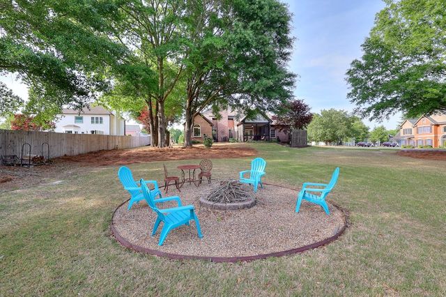 2385 Amberbrook Lane, Grayson, GA 30017