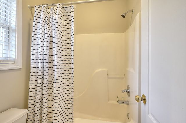 2385 Amberbrook Lane, Grayson, GA 30017