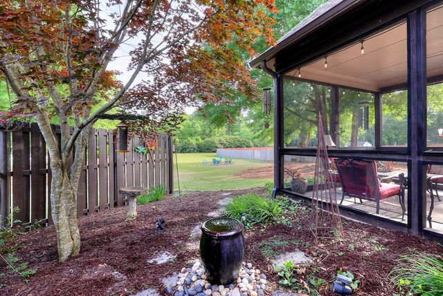 2385 Amberbrook Lane, Grayson, GA 30017
