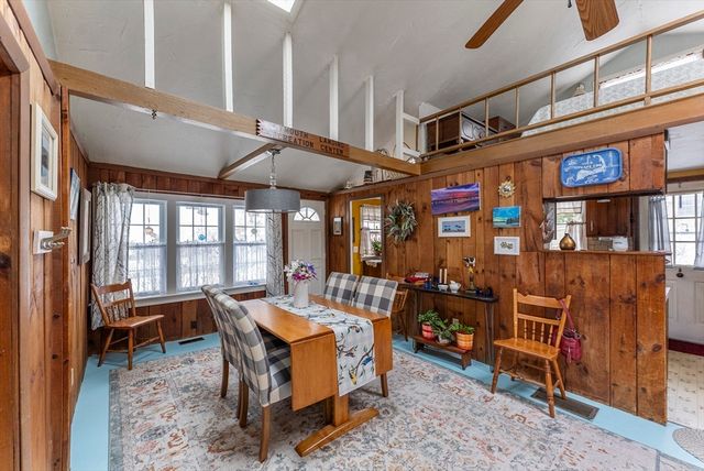 24 East Rd, Mashpee, MA 02649