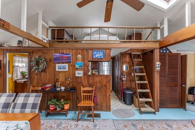 24 East Rd, Mashpee, MA 02649