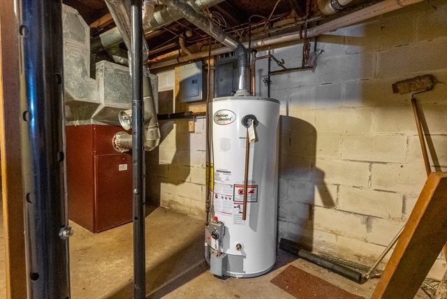 24 East Rd, Mashpee, MA 02649