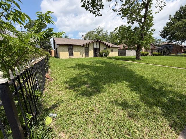 317 Long Shadow Lane, Mesquite, TX 75149