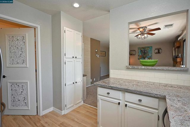 94 Elder Dr H, Pacheco, CA 94553