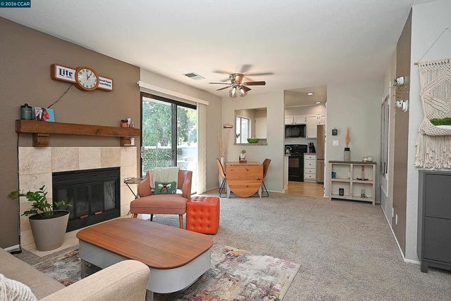 94 Elder Dr H, Pacheco, CA 94553