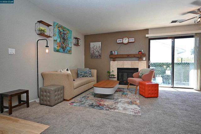 94 Elder Dr H, Pacheco, CA 94553