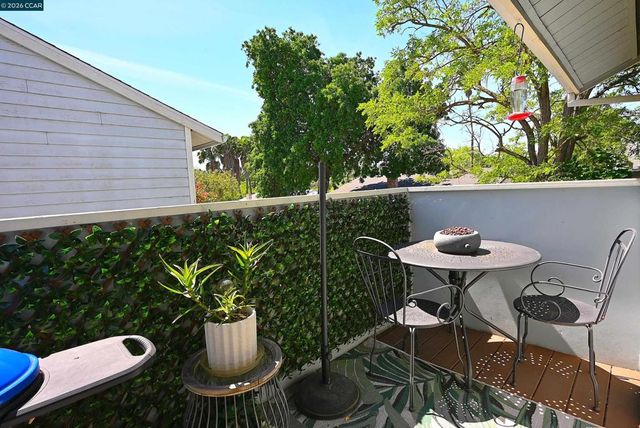 94 Elder Dr H, Pacheco, CA 94553