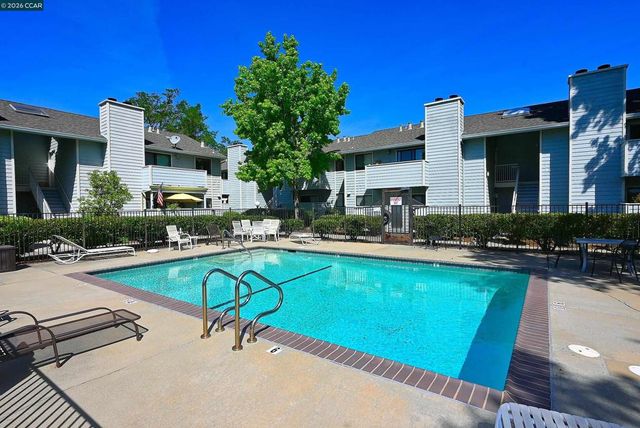 94 Elder Dr H, Pacheco, CA 94553