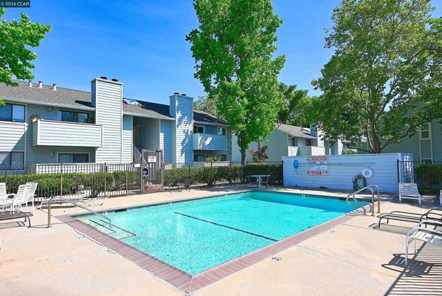 94 Elder Dr H, Pacheco, CA 94553