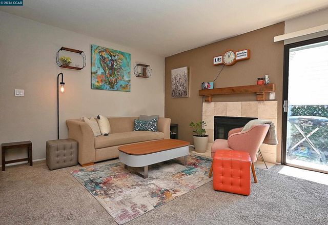 94 Elder Dr H, Pacheco, CA 94553