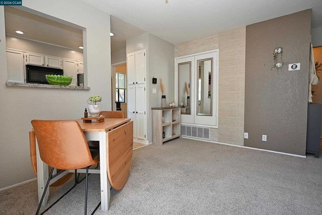 94 Elder Dr H, Pacheco, CA 94553