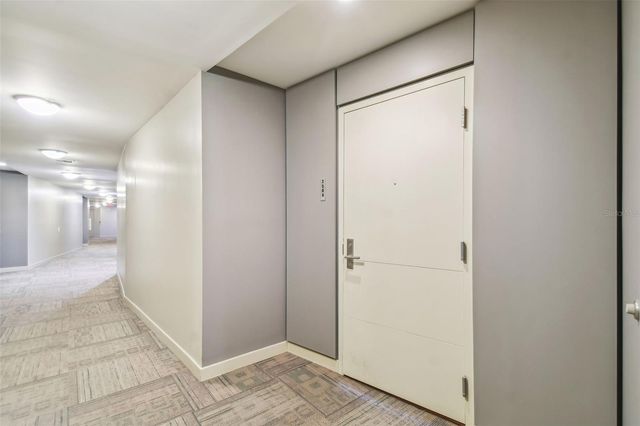 912 CHANNELSIDE DRIVE 2504, Tampa, FL 33602