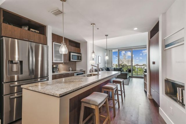 912 CHANNELSIDE DRIVE 2504, Tampa, FL 33602