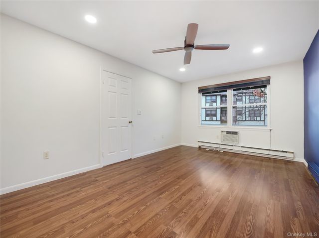 327 Sierra Vista Lane, Valley Cottage, NY 10989