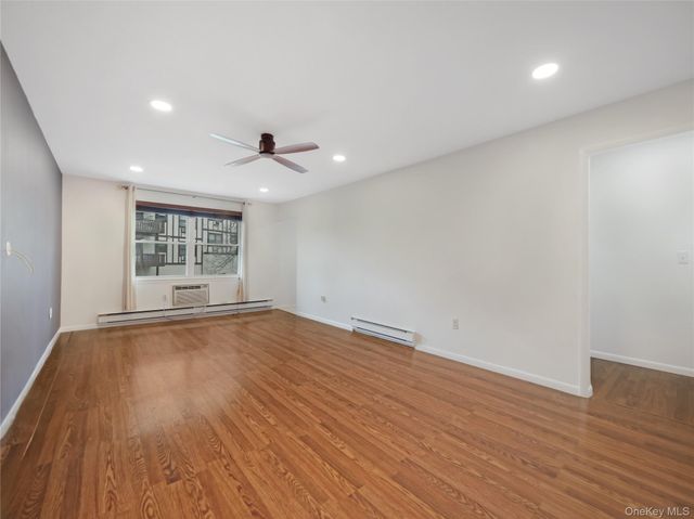 327 Sierra Vista Lane, Valley Cottage, NY 10989