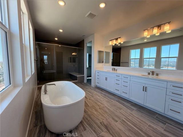 842 Heather Road, Rancho Mission Viejo, CA 92694